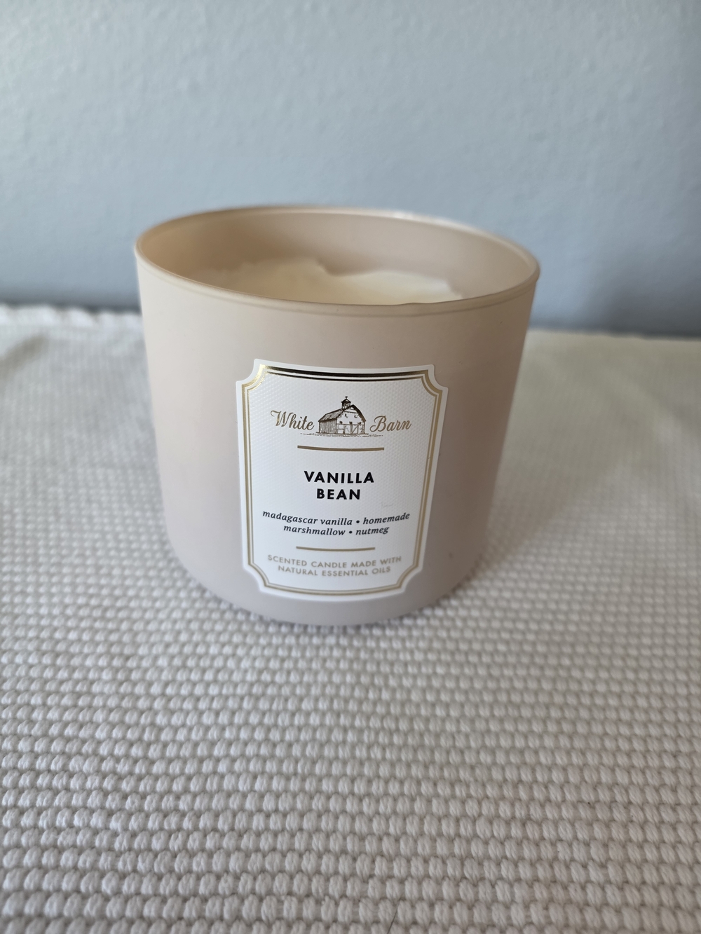Bath & Body Works Vanilla Bean Candle - Soft Blush Jar